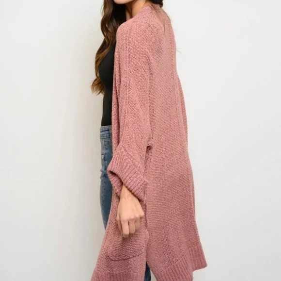 Lightweight pink knit sweatercardigan - Picture 2 of 5